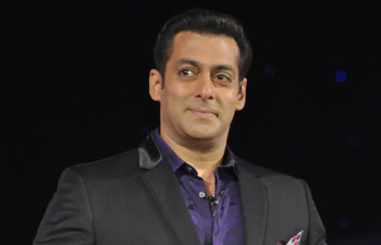Salman lavishes praise on differently-abled kids
